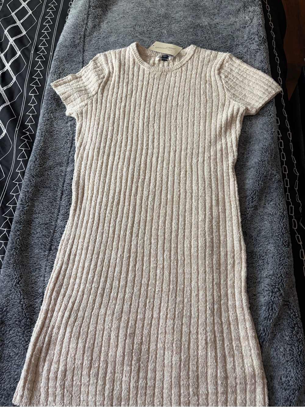 Universal Thread Cream Ribbed Short-Sleeve Knit Dress